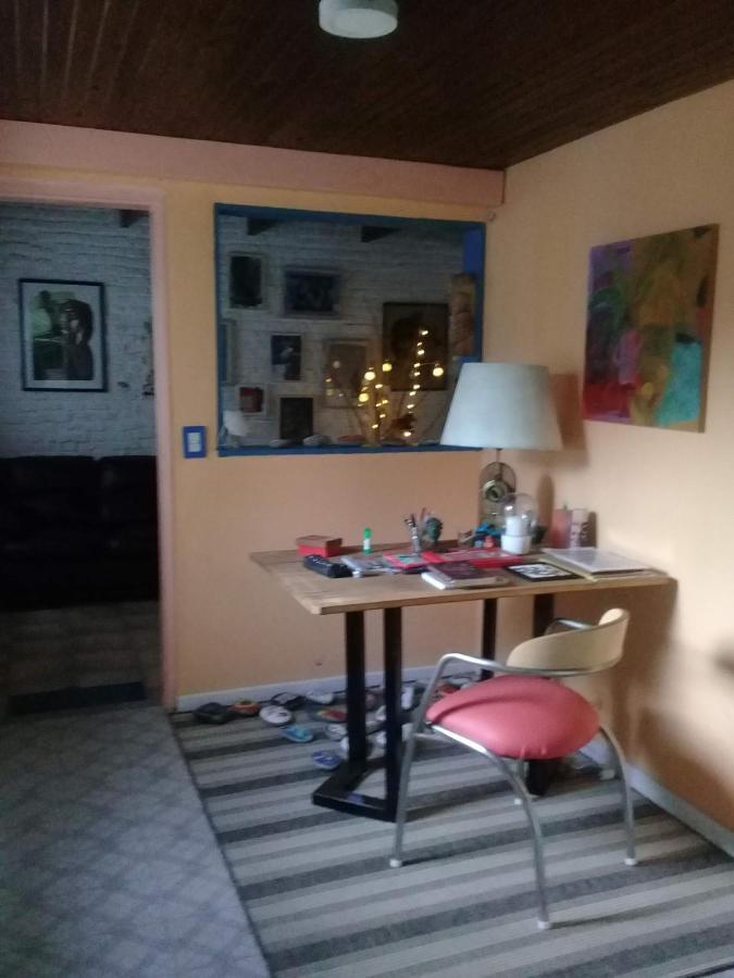 La Casa De Los Murales Avellaneda  Exterior foto