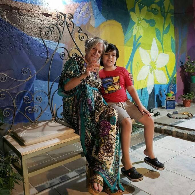 La Casa De Los Murales Avellaneda  Exterior foto